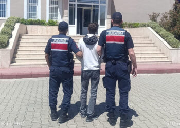 Kendisini MİT personeli olarak tanıtıp 10 milyon lira dolandıran şüpheli tutuklandı