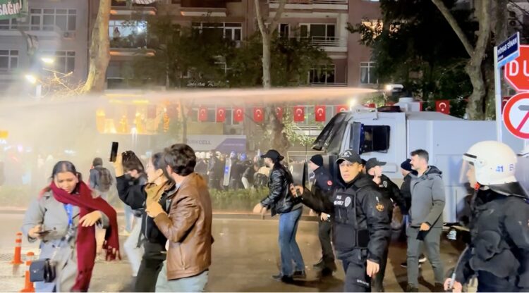 14 genç için tahliye kararı