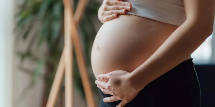 Kadın doğurganlığı 30'lu yaşlardan sonra azalıyor