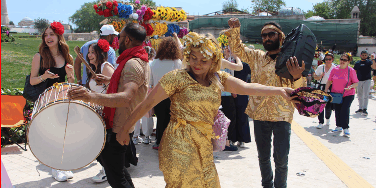 Kakava ateşi öncesi Edirne'ye akın
