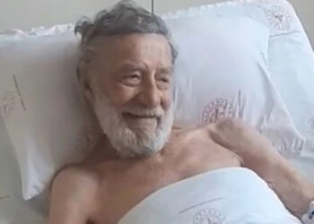 Kalça kemiği kırılan Ahmet Mekin ameliyat oldu