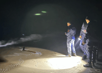 Karasu Sahili'nde roket taşıma motoru bulundu