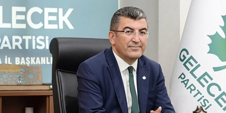 Konya Milletvekili Hasan Ekici, Gelecek Partisi'nden istifa etti