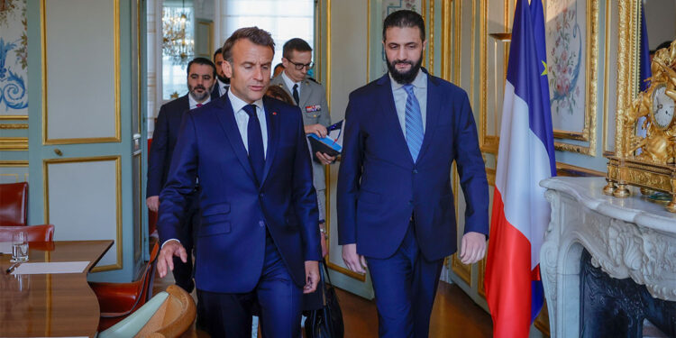 AB, Suriye'ye yönelik ‘yaptırımları kademeli olarak kaldırmaya’ devam edecek