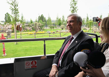 Mansur Yavaş, Atatürk Çocukları ve Doğal Yaşam Parkı'nı tanıttı