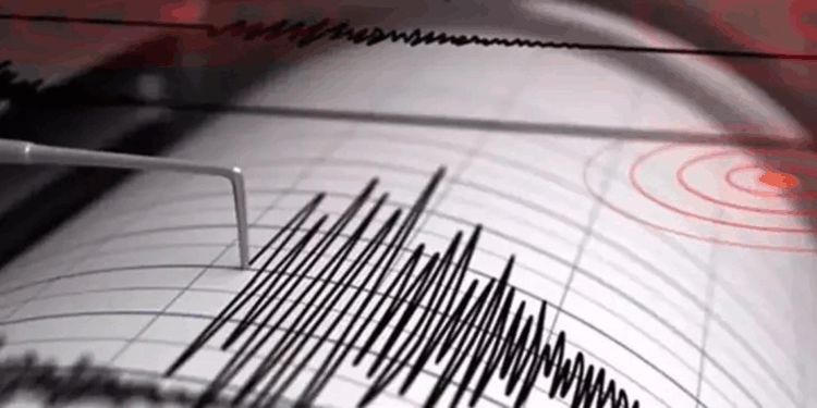 Meksika'da 6.2 büyüklüğünde deprem