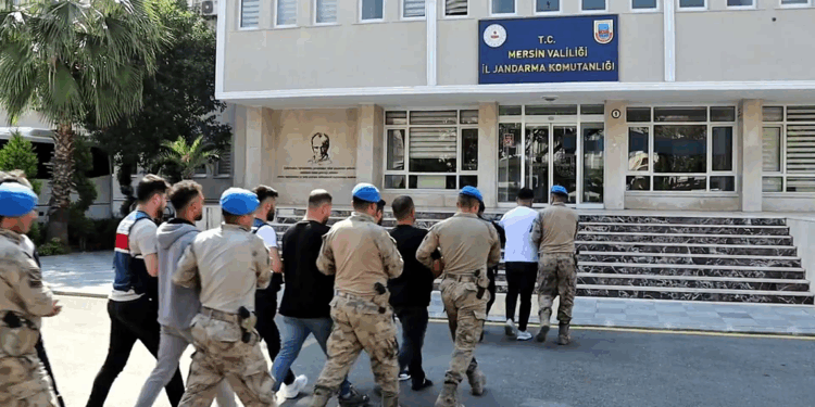 'Narkokapan-Mersin' operasyonu; 84 torbacı tutuklandı