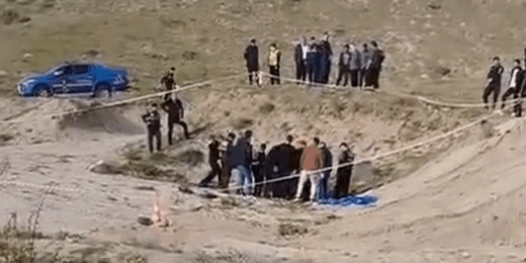Nevşehir'de battaniyeye toprağa gömülmüş erkek cesedi bulundu