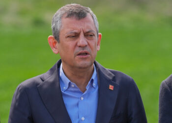 Özgür Özel, Ekrem İmamoğlu'nu ziyaret ediyor