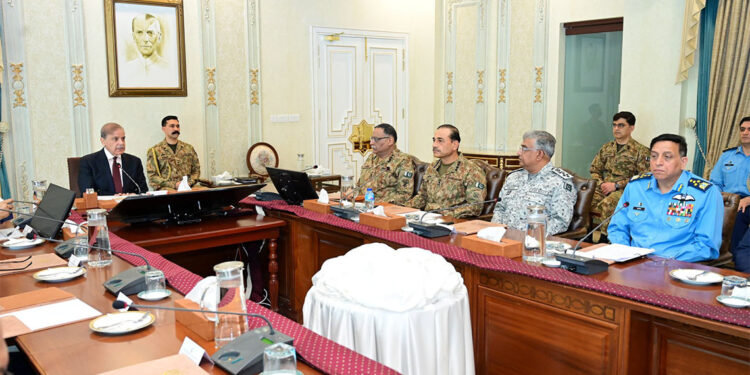 Pakistan, ordusuna karşılık yetkisi verdi