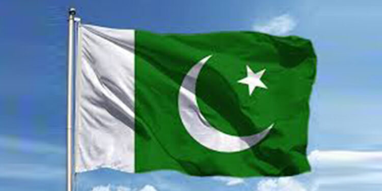 Pakistan'da bombalı saldırı: 2 ölü, 11 yaralı