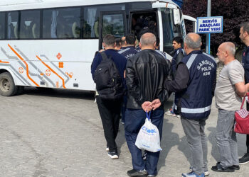 Maydonoz Döner'e düzenlenen FETÖ operasyonunda 14 şüpheli adliyede