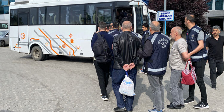 Maydonoz Döner'e düzenlenen FETÖ operasyonunda 14 şüpheli adliyede