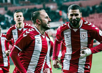 Samsunspor Avrupa kupalarına katılmayı garantiledi