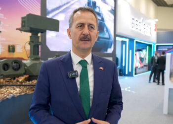 Haluk Görgün LIMA-25 Uluslararası Savunma Fuarı'na katıldı
