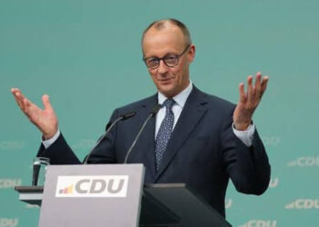 Friedrich Merz Olaf Scholz'dan görevi devraldı