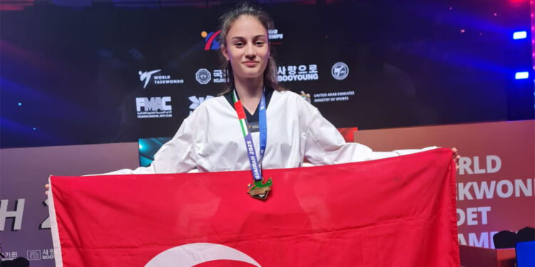 Sena Yılmaz dünya şampiyonu oldu