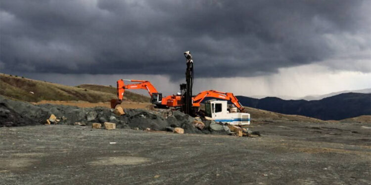 Sivas'ta kömür madeninde patlama; 1 ölü
