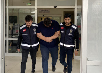 Samsun merkezli 3 ilde ‘Maydonoz Döner’ operasyonu; 23 gözaltı