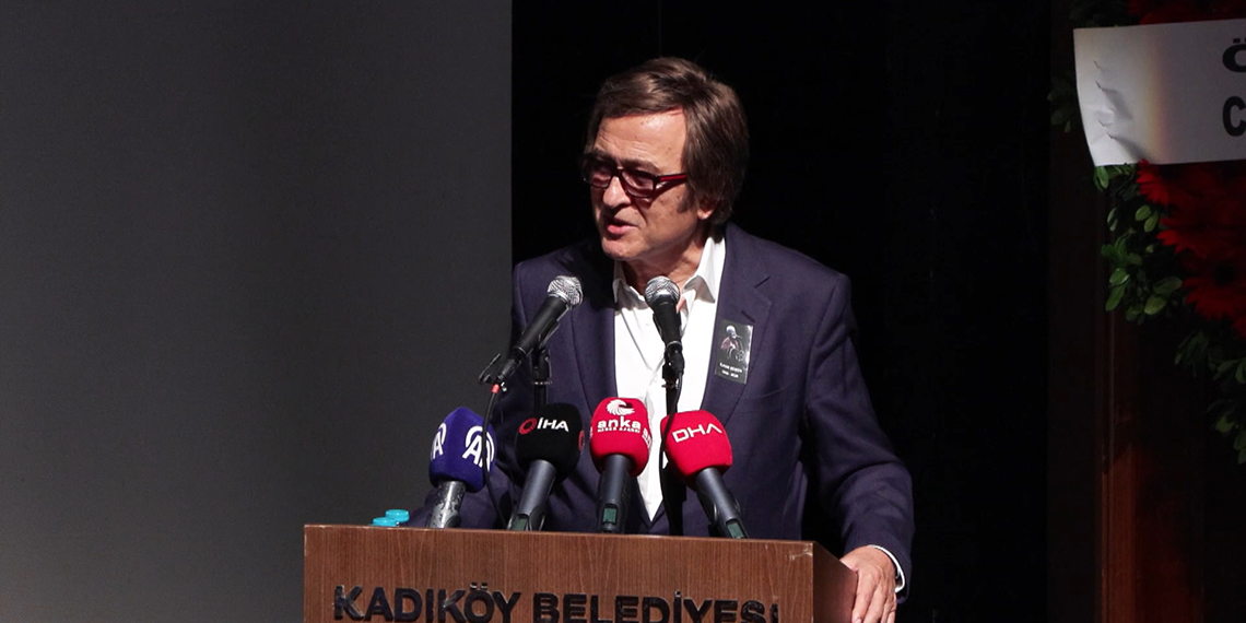 Sanatçı İlhan Şeşen için veda töreni düzenlendi