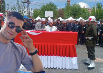 Şehit Uzman Çavuş Mesut Karadağ, son yolculuğuna uğurlandı