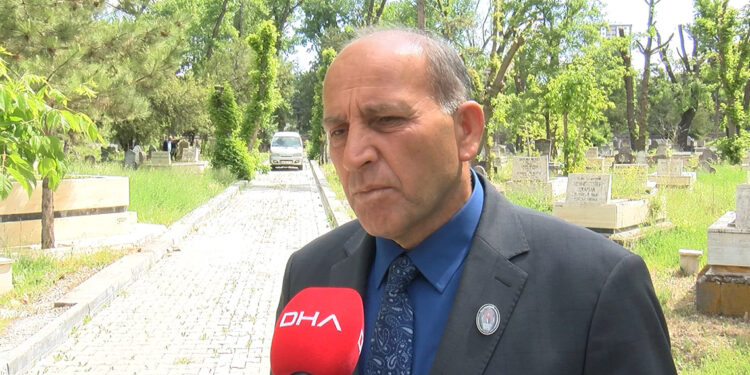 Şehit dedesinin vasiyetini 104 yıl sonra yerine getirdi