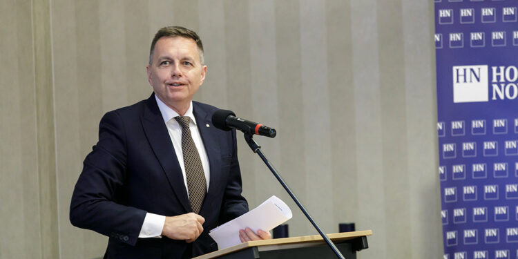 Slovakya Merkez Bankası Başkanı, rüşvetten suçlu bulundu