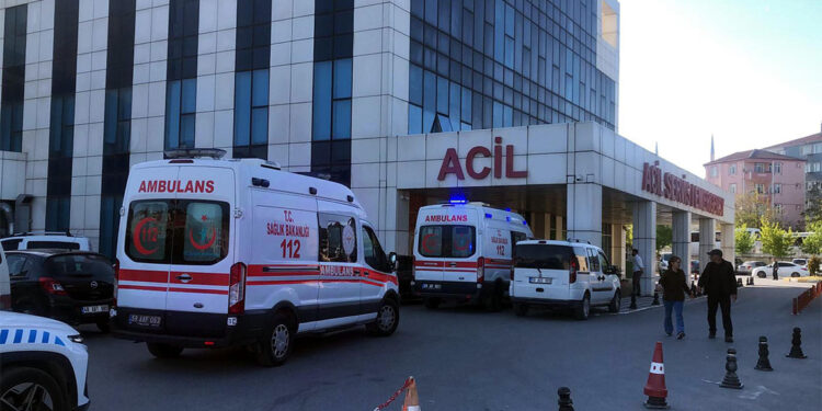 Tekirdağ'da 5'inci kattan düşen bebek öldü