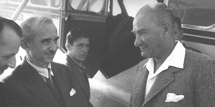 THY 92'nci kuruluş yıl dönümünü kutluyor