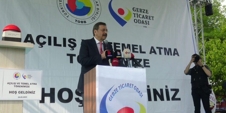 Bizim bizden başka dostumuz yok