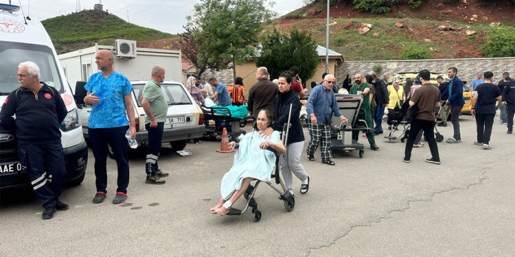 Tunceli Devlet Hastanesi'nde yangın