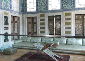 Topkapı Sarayı'nda 'harem odaları' ziyarete açıldı