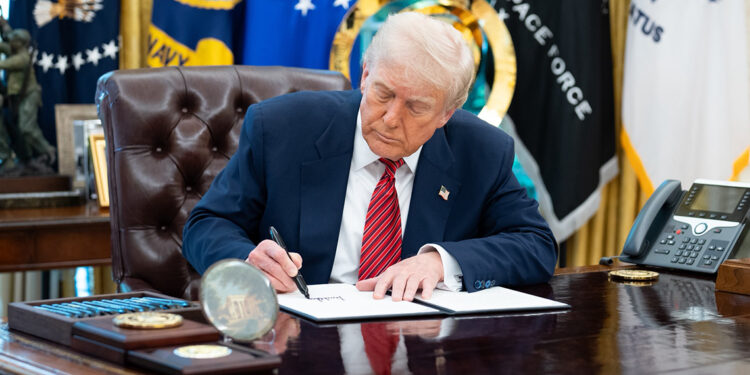 Trump, Çin'e uygulanan gümrük vergisini yüzde 80'e indirmeyi önerdi