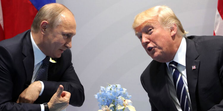 Trump'tan Putin'e uyarı: Bizi oyalama