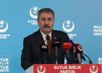 Türkiye her şartta Pakistan'ın yanında yer almalıdır