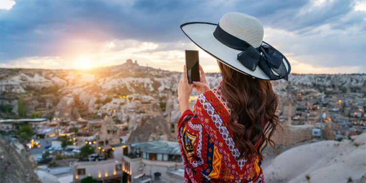 Türkiye, yılın ilk 4 ayında 12,7 milyon ziyaretçi ağırladı