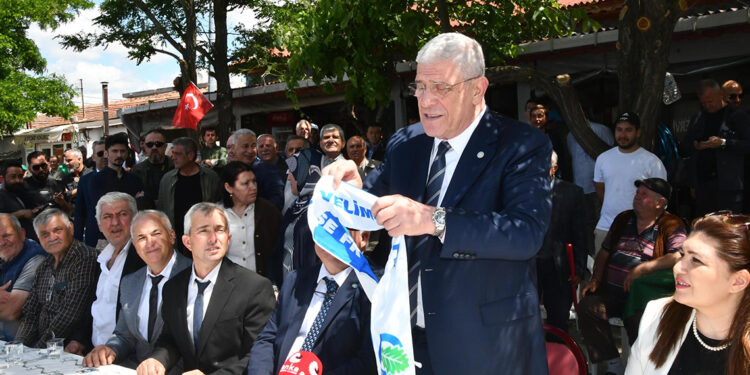 Türkiye yönetilmiyor, yönetilemiyor