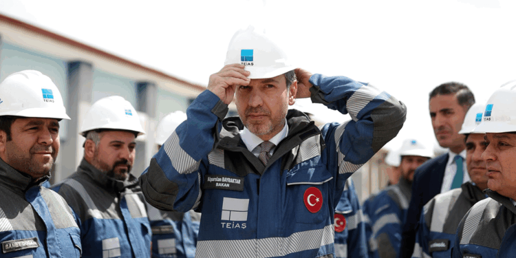 Türkiye'nin elektrik dağıtım hatlarında hiçbir sorun yok