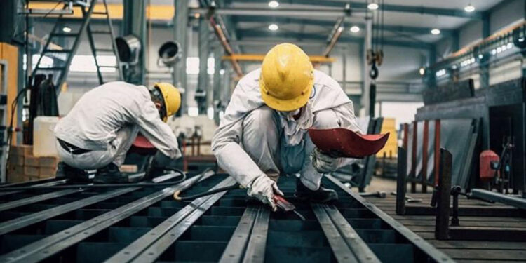 Ücretli çalışan sayısının mart ayında yüzde 0,6 arttı