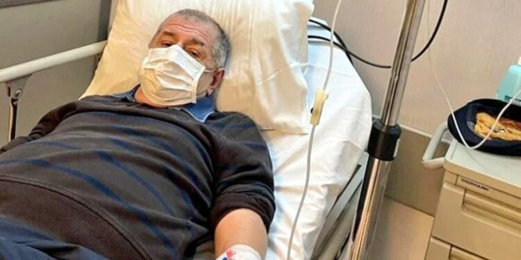 Ümit Özdağ hastaneye kaldırıldı