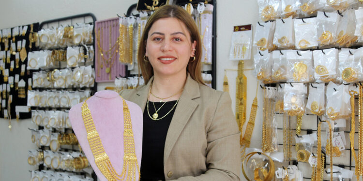 Uzak Şehir oyuncularının kullandığı yöresel takılar rağbet görüyor