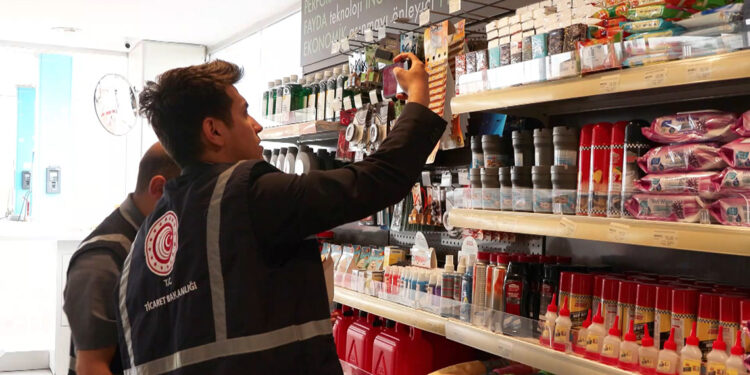 İstanbul'da Ticaret Bakanlığı ekipleri denetimlerini artırdı