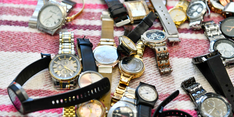 ANKARAY ve metrolarda unutulan eşyalar satışa sunuluyor