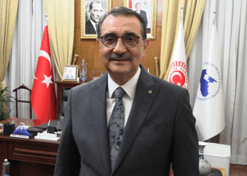 Yapay zeka ile toplamda iş gücü kaybı beklemiyoruz