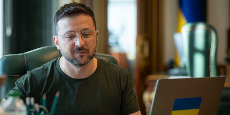 Zelenskiy, Putin'in üç günlük ateşkes önerisini reddetti