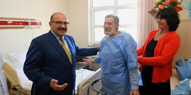 Ahmet Mekin taburcu edildi