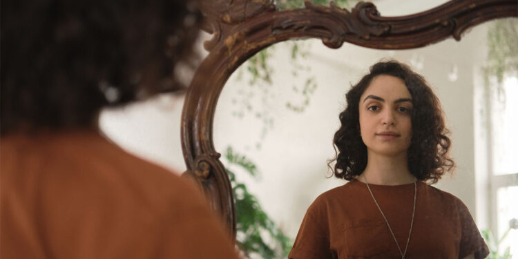 Görünen o ki… komedinin en ciddi kaynağı: Dış görünüşümüz