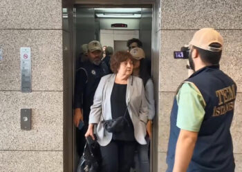 Gazeteci Ayşenur Arslan'ın yargılandığı davada karar