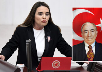 Ayyüce Türkeş babasının mezarı başında saldırıya uğradı