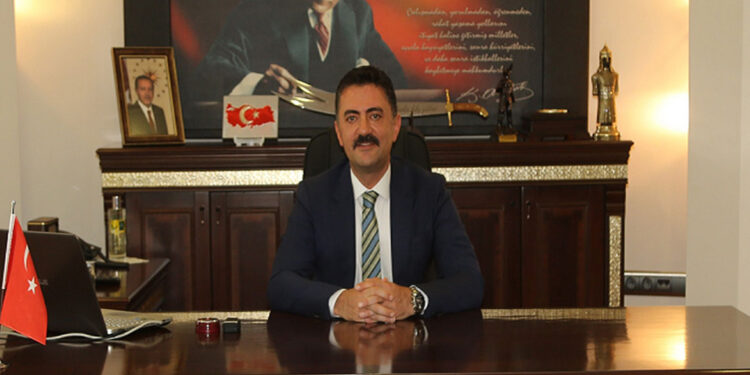 Tunceli Valisi merkeze çekildi